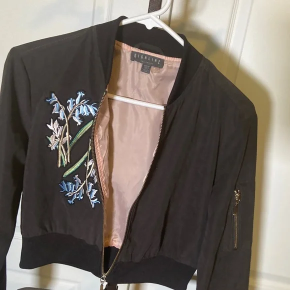 Crop bomber jacket - Picture 3 of 3